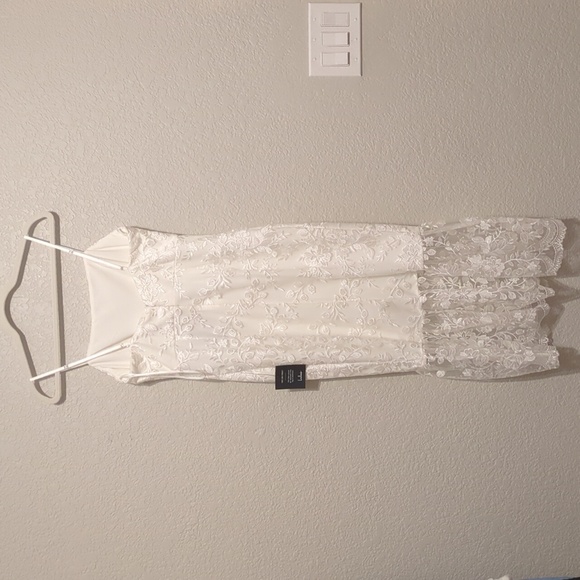 Lulu's Adored Eternity white lace sleeveless trumpet midi dress - Picture 12 of 13